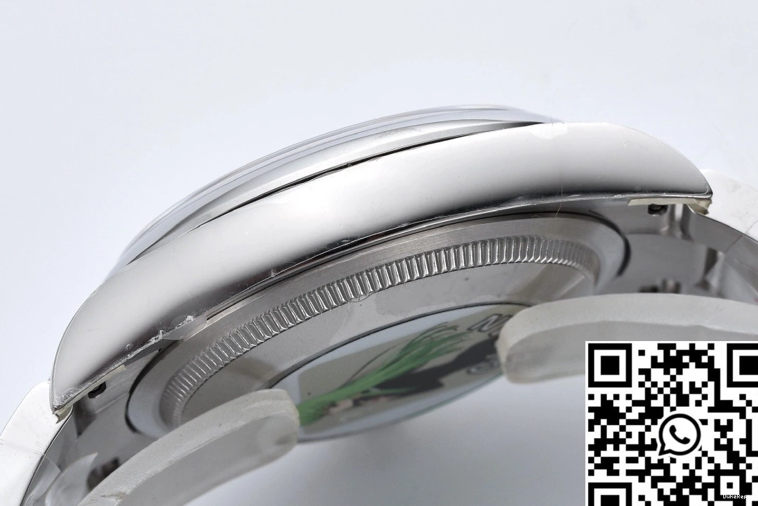 Oyster Factory Rolex M126000-0008 Clean Perpetual Dial Pink 41MM 0408